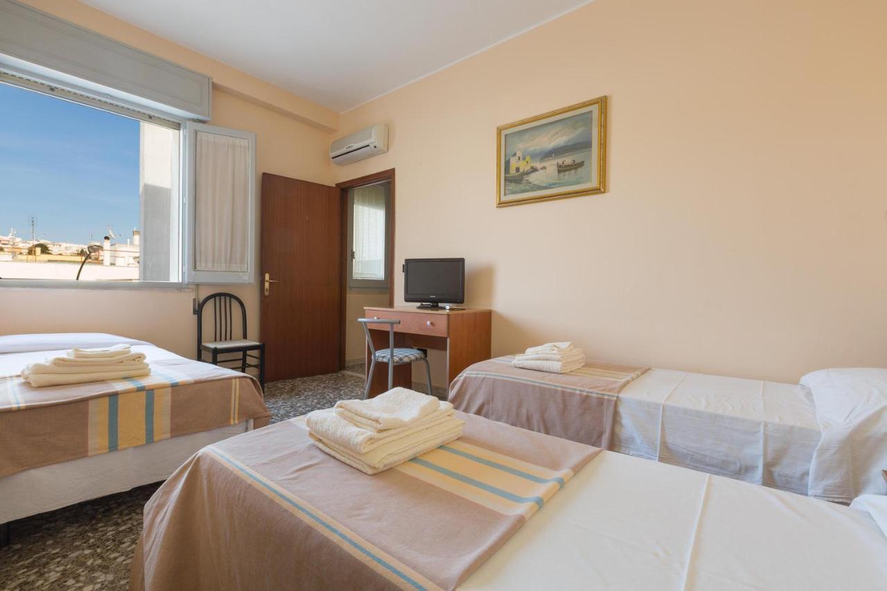 B&B Prima O Poi Parabita Buitenkant foto